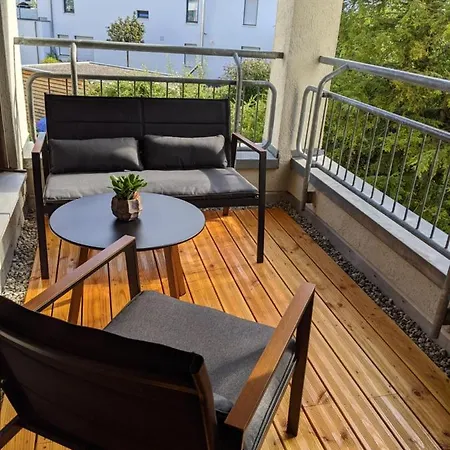 With Parking Garage Appartement Metzingen (Tubingen)